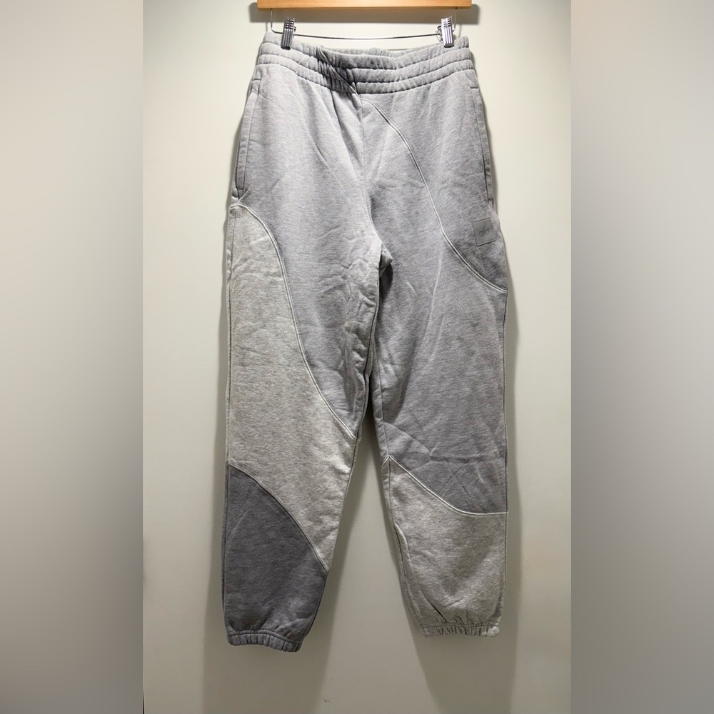 ALO Yoga Heather Gray Sweatpants